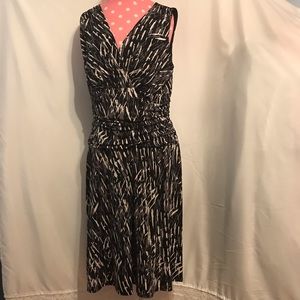 Nine West black,white,and gray dress. Size 12